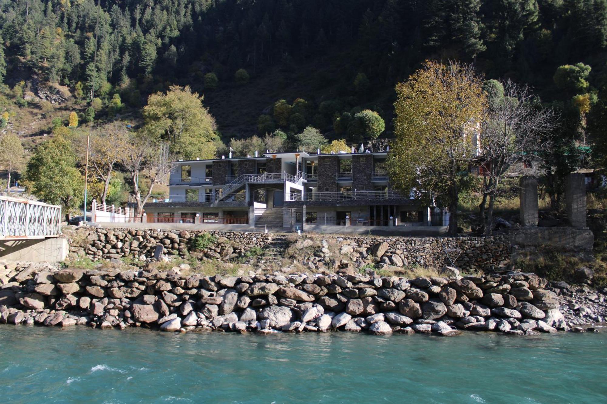 River Garden Hotel And Resort Naran Exterior foto